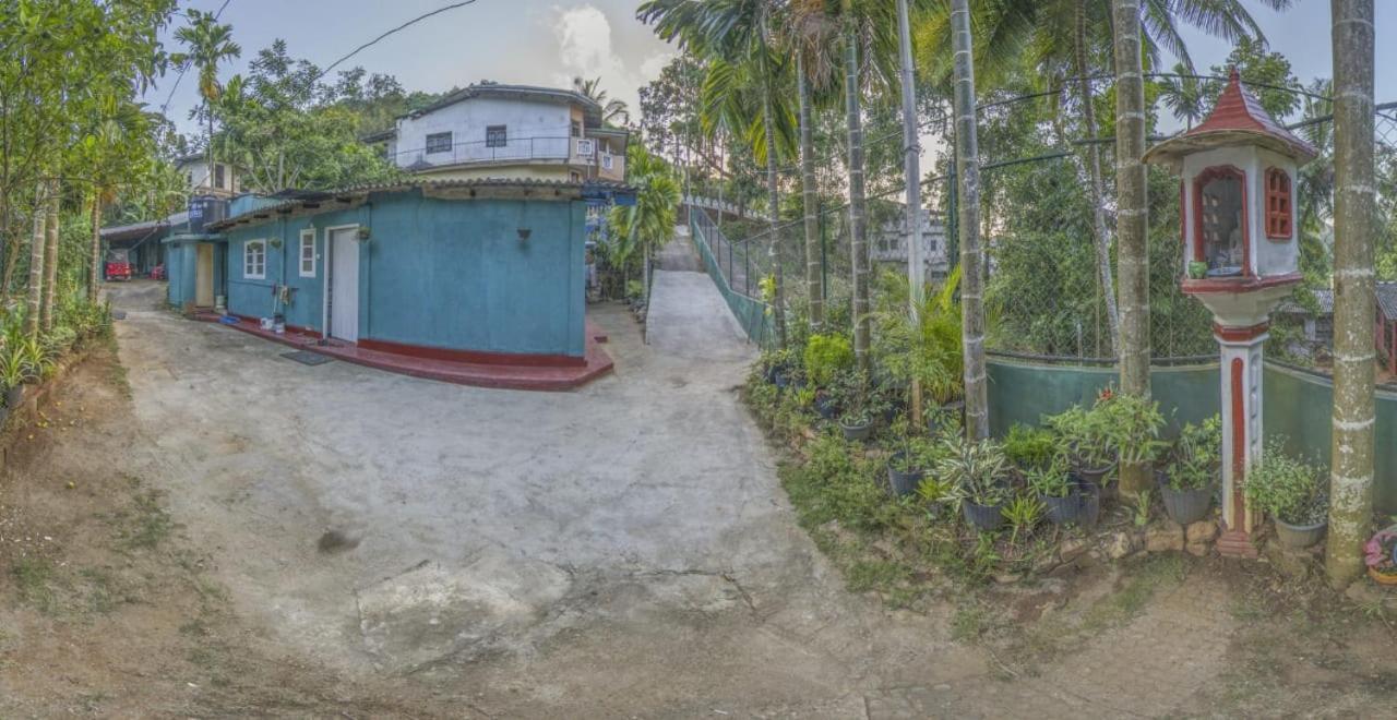 Apple Sara Home Stay Kandy Exterior foto