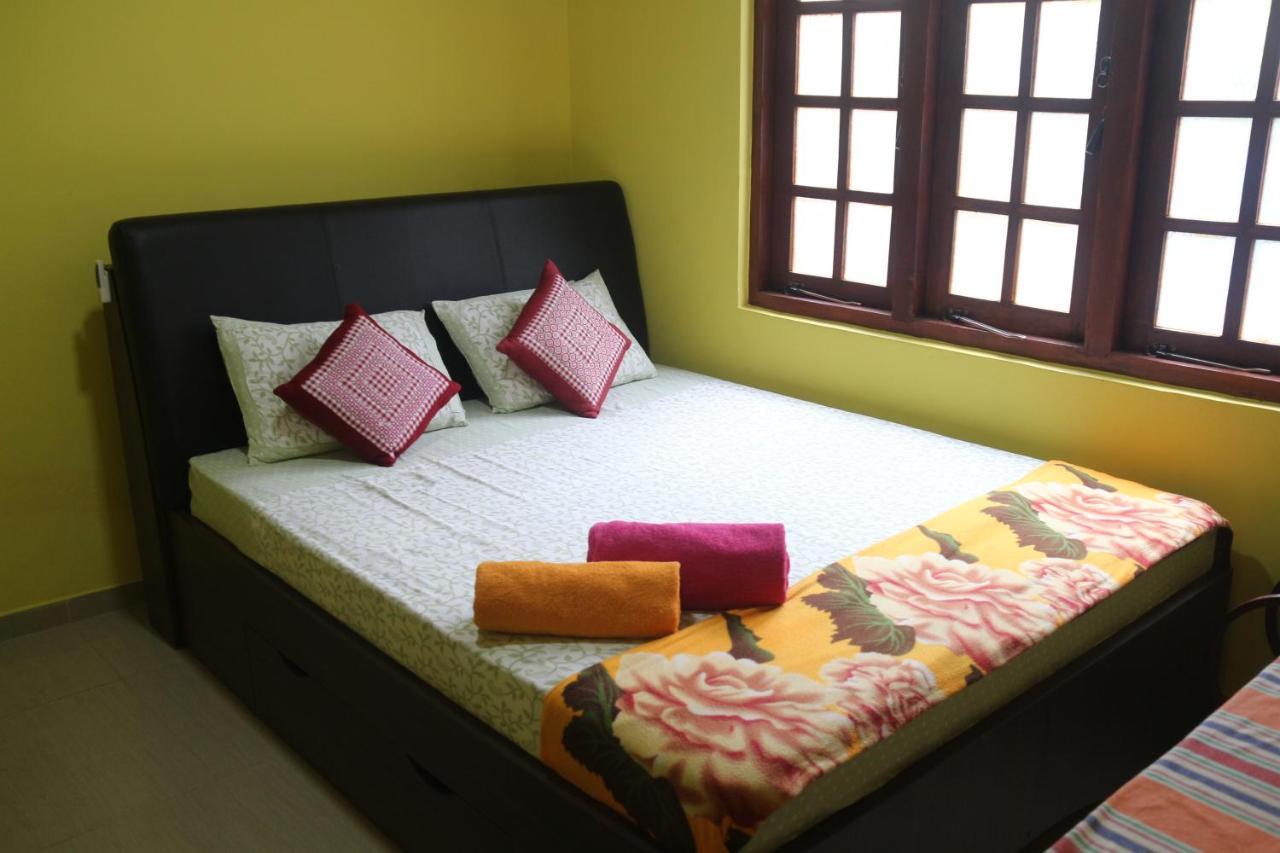Apple Sara Home Stay Kandy Exterior foto